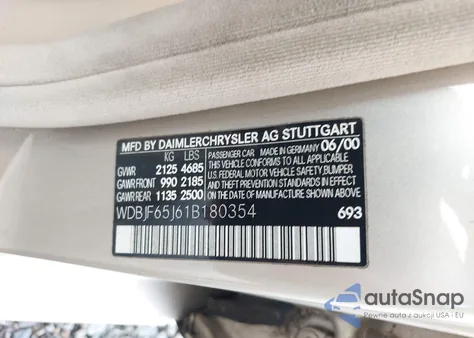 2001 Mercedes-Benz E 320 z USA, uszkodzony, nr VIN WDBJF65J61B180354